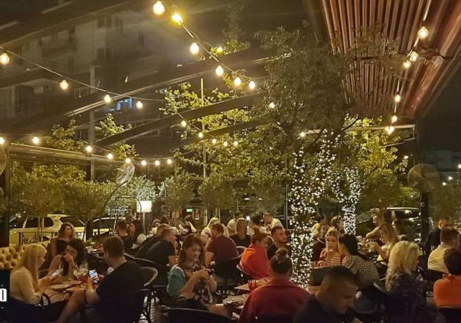 Njoftime Pune ne Tirane, Profesioni Ndihmes Banakier,Ndihmes Kuzhinier,Kamarier,Sanitare , , Pagesa Me Marreveshje.