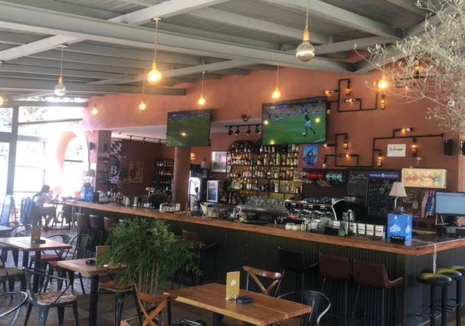 Njoftime Pune ne Tirane, Profesioni Kamarier,Banakier , , Pagesa Me Marreveshje.