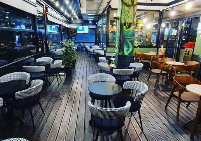 Njoftime Pune ne Tirane, Profesioni Banakier/e,Kamarier , Me eksperience, Pagesa Me Marreveshje.