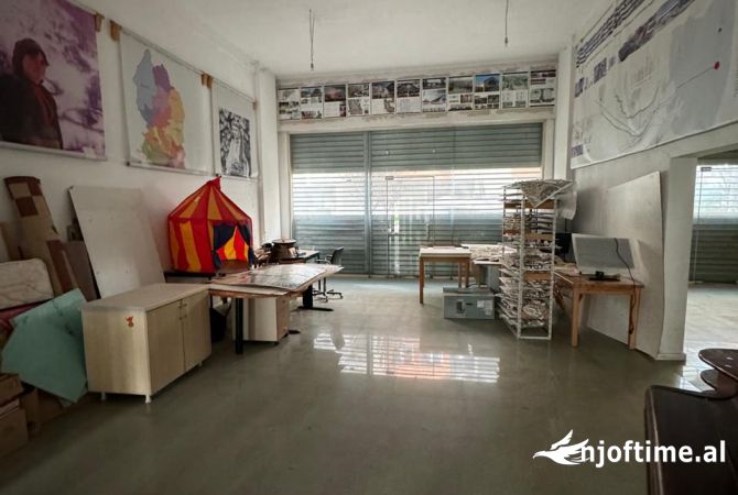 Ambient biznesi me qera 1+1 ne Tirane - 1,000 Euro