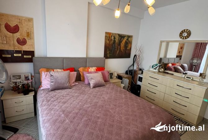 Shtepi me qera 1+1 ne Tirane - 400 Euro