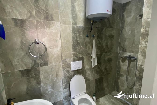 Apartment for rent in Tirana 2+1, Emty