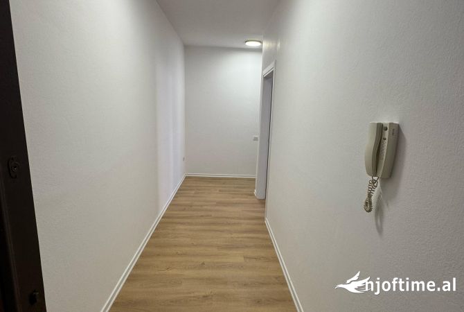 Shtepi ne shitje 1+1 ne Tirane - 106,000 Euro