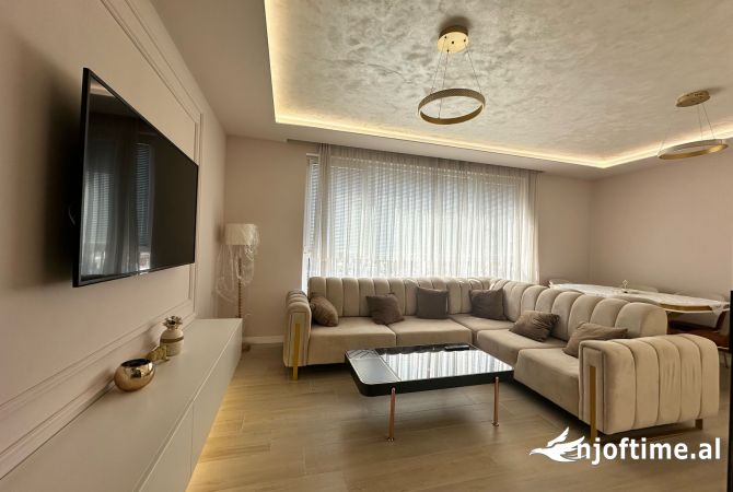 Shtepi me qera 2+1 ne Tirane - 550 Euro