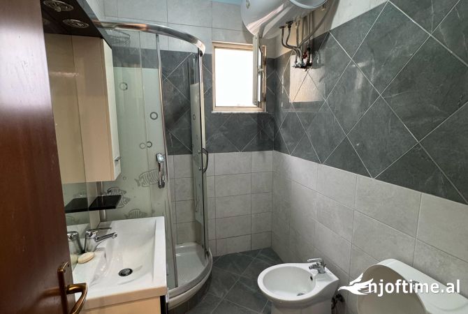 Shtepi me qera 1+1 ne Tirane - 500 Euro