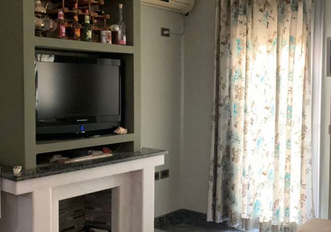 Shtepi me qera 2+1 ne Tirane - 40,000 Leke
