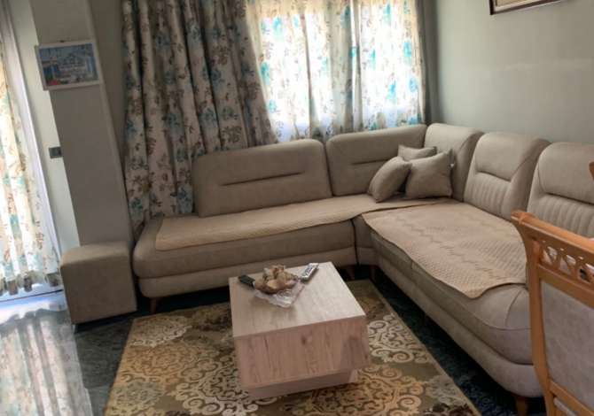 Shtepi me qera 2+1 ne Tirane - 40,000 Leke