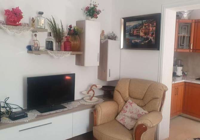 Shtepi me qera 3+1 ne Tirane - 400 Euro