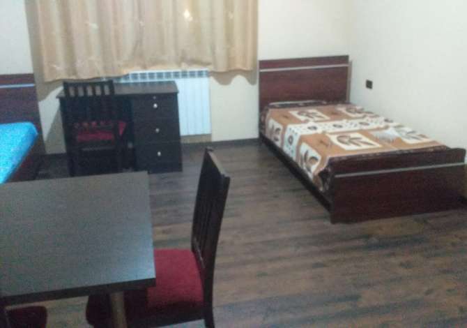 Shtepi me qera Garsoniere ne Tirane - 250 Euro