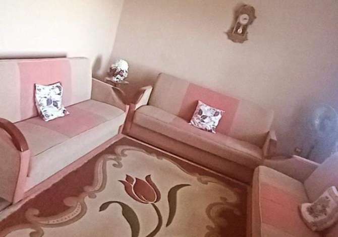 Truall ose Toke  ne Lushnje - 70,000 Euro