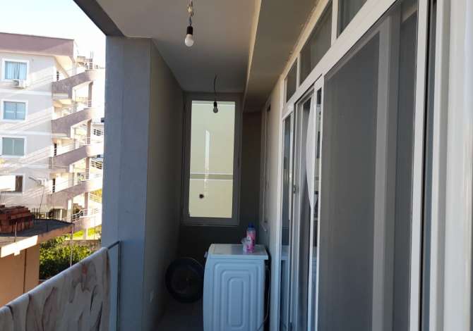 Shtepi me qera 2+1 ne Tirane - 650 Euro