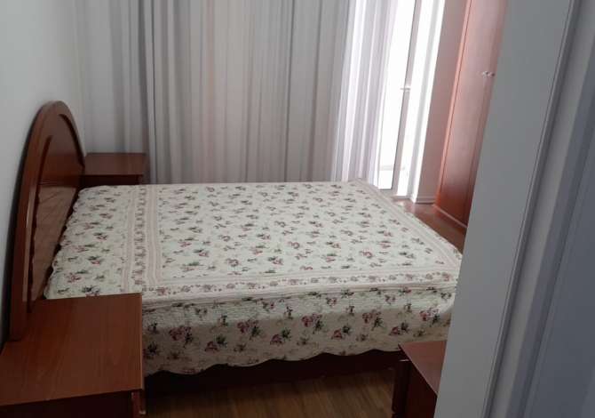 Shtepi me qera Shtepi Private ne Tirane, 2+1, Mobilimi E mobiluar, Pagesa 650  Euro.