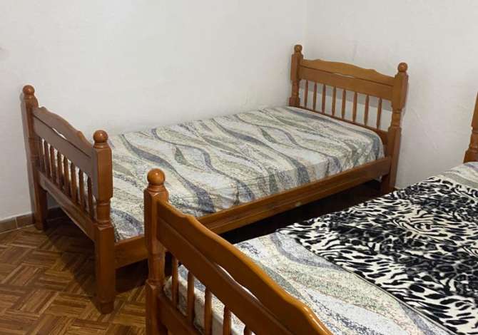 Shtepi me qera Apartament ne Tirane, 1+1, Mobilimi E mobiluar, Pagesa 30,000  Leke.