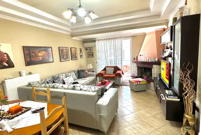 Shtepi ne shitje 3+1 ne Tirane - 180,000 Euro