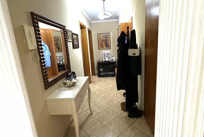 Shtepi ne shitje 3+1 ne Tirane - 180,000 Euro