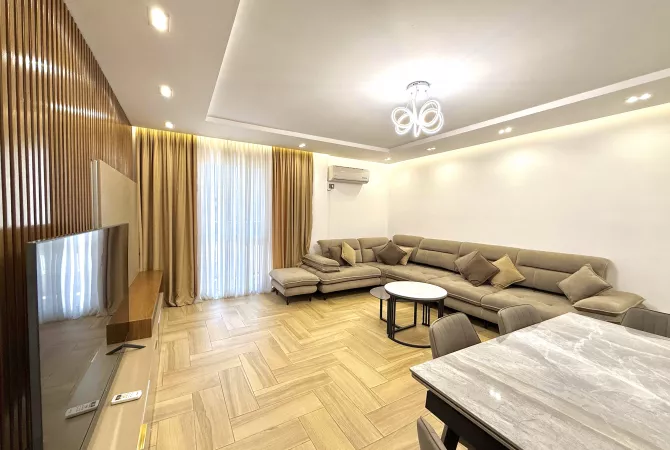 Shtepi me qera 2+1 ne Tirane - 800 Euro