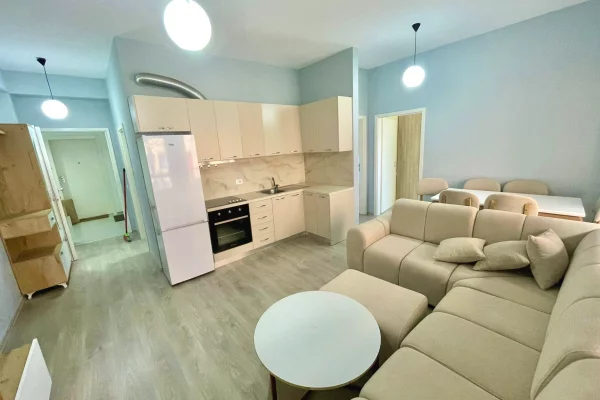 Shtepi me qera 2+1 ne Tirane - 50,000 Leke