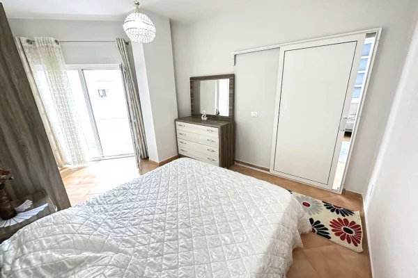 Shtepi me qera 1+1 ne Tirane - 600 Euro