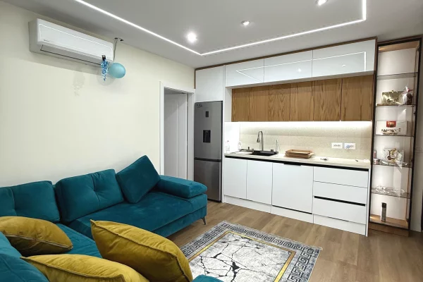 Shtepi me qera 2+1 ne Tirane - 65,000 Leke