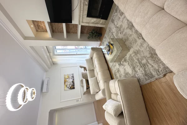 Shitet 2+1+2+verande Te Fz Liqeni i Thate