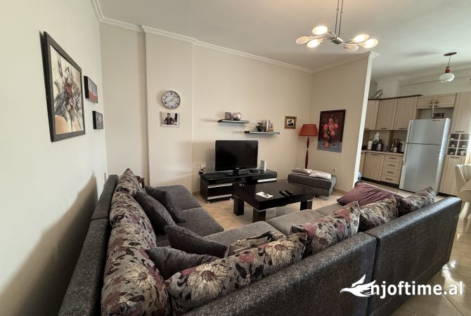Shtepi ne shitje 2+1 ne Tirane - 120,000 Euro