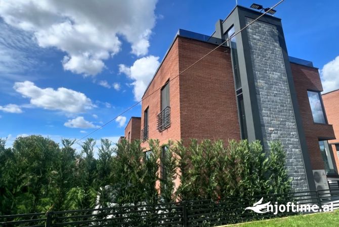 Shtepi ne shitje 3+1 ne Tirane - 375,000 Euro