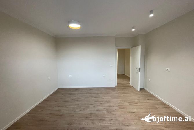 Shtepi ne shitje 2+1 ne Tirane - 135,000 Euro