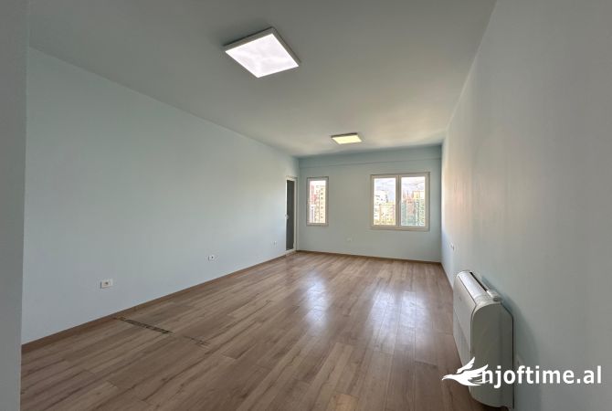 Shtepi ne shitje 2+1 ne Tirane - 285,000 Euro