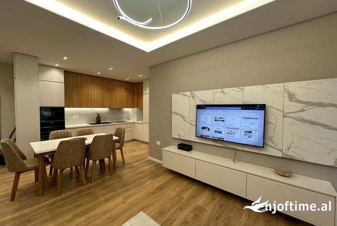 Jepet me qira apartament 2+1+2