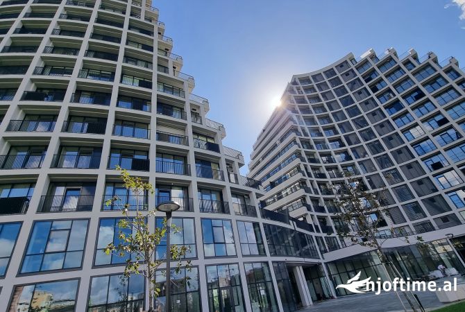 Ambient biznesi me qera 3+1 ne Tirane - 700 Euro