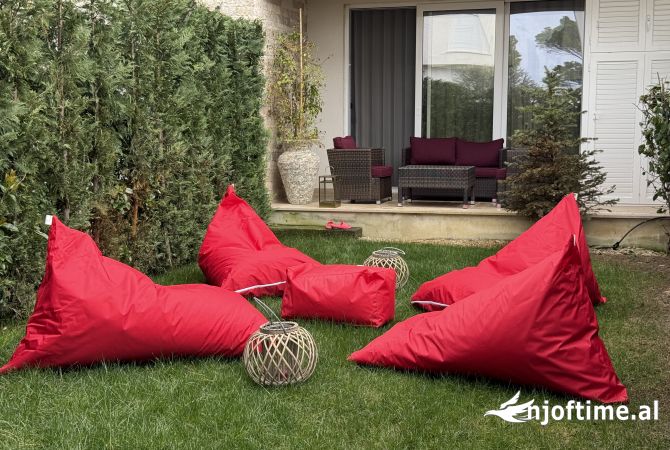 Shtepi ne shitje Apartament ne Durres, 1+1, Mobilimi E mobiluar, Pagesa 260,000  Euro.