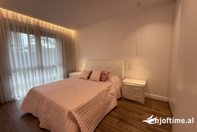 Shtepi ne shitje Apartament ne Durres, 1+1, Mobilimi E mobiluar, Pagesa 260,000  Euro.