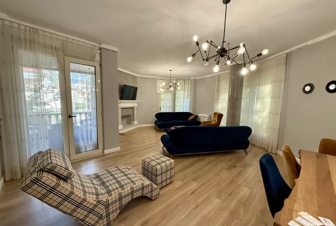 Casa in affitto 2+1 a Tirana - 1,200 Euro