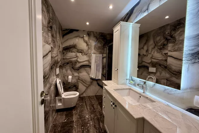 Shtepi me qera Apartament ne Tirane, 2+1, Mobilimi E mobiluar, Pagesa 1,200  Euro.