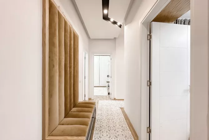 Shtepi ne shitje Apartament ne Tirane, 3+1, Mobilimi E mobiluar, Pagesa 250,000  Euro.