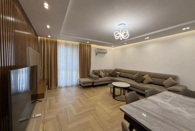 Shtepi me qera 2+1 ne Tirane - 800 Euro