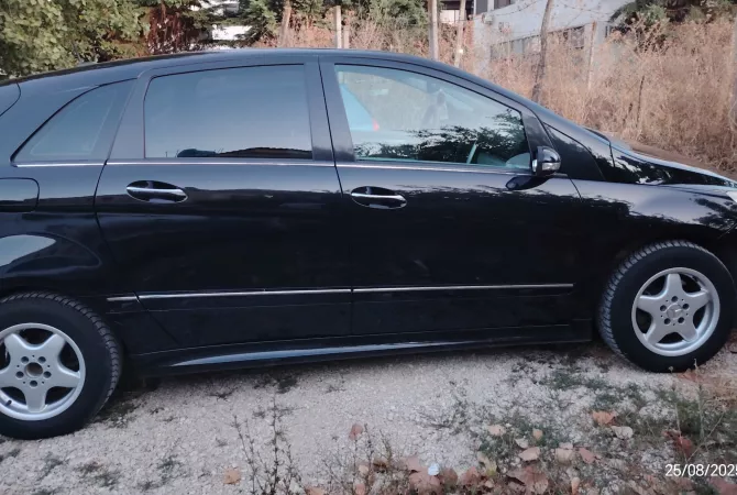 Cars for sale in Tirana - 4,700 Euro
