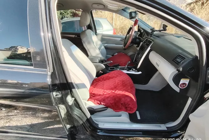 Cars for sale in Tirana, Mercedes-Benz, 2007 Diesel,Kambio Automatik Payment 4,700  Euro.