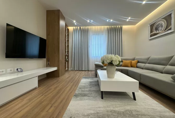 Casa in affitto 1+1 a Tirana - 800 Euro