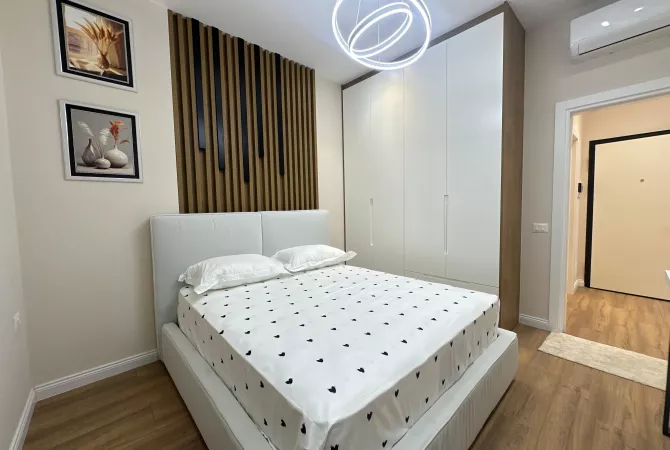 Shtepi me qera Apartament ne Tirane, 1+1, Mobilimi E mobiluar, Pagesa 800  Euro.