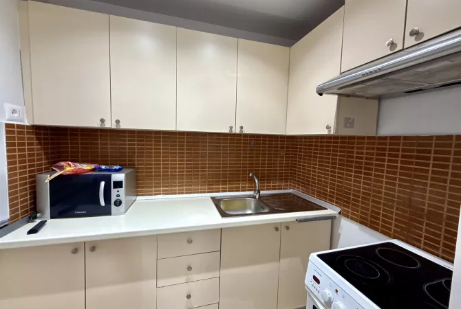 Casa in affitto 1+1 a Tirana - 550 Euro