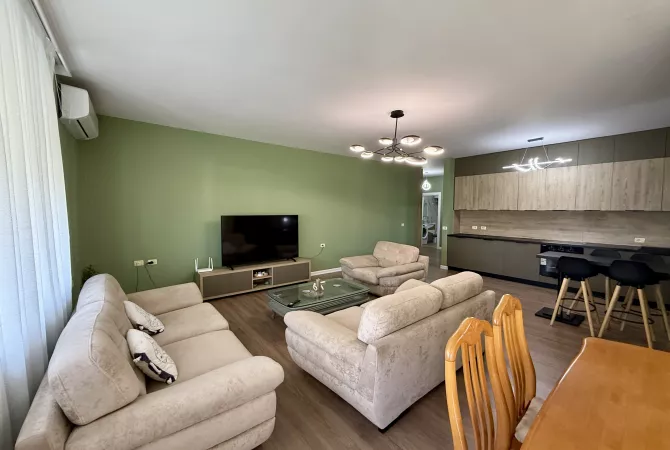 Casa in affitto 2+1 a Tirana - 1,000 Euro