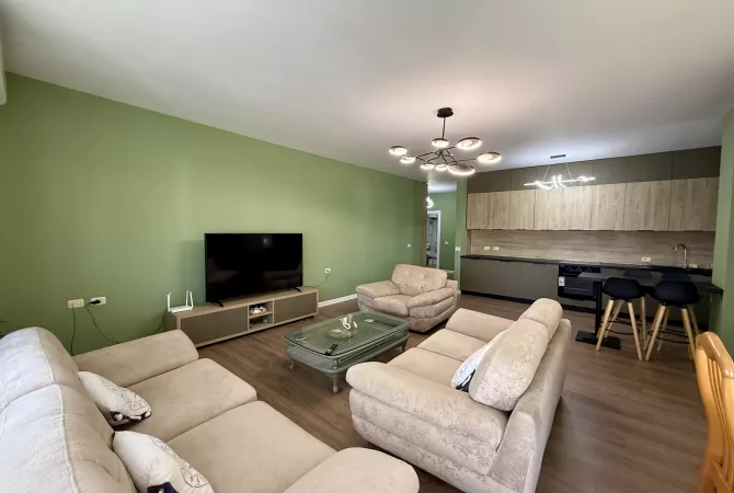 Casa in affitto 2+1 a Tirana - 1,000 Euro