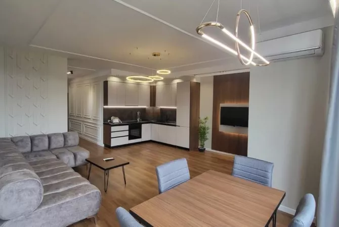 Shtepi ne shitje Apartament ne Tirane, 2+1, Mobilimi E mobiluar, Pagesa 320,000  Euro.
