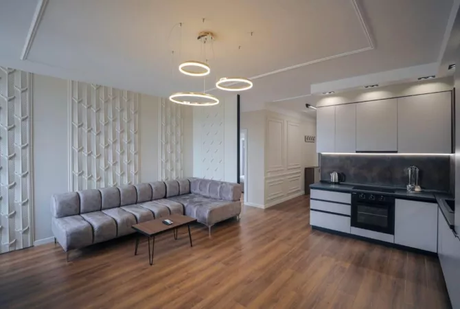 Shtepi ne shitje Apartament ne Tirane, 2+1, Mobilimi E mobiluar, Pagesa 320,000  Euro.