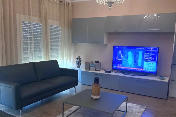 House for Rent 3+1 in Tirana - 2,000 Euro