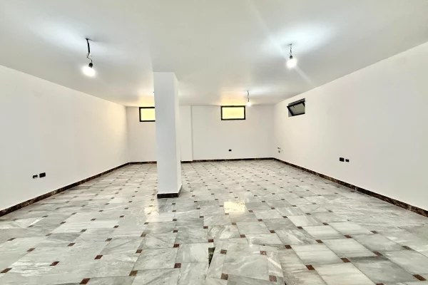 Jepet me qira ambient biznesi ne Bllok