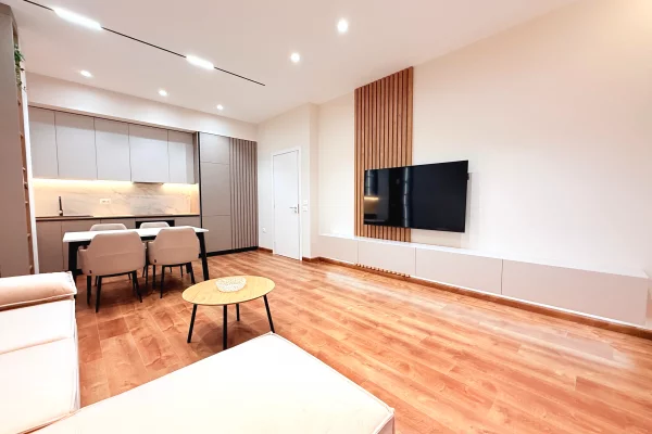 Shtepi me qera 1+1 ne Tirane - 850 Euro