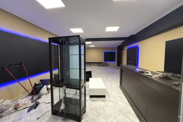 Ambient biznesi ne shitje 1+1 ne Tirane - 270,000 Euro