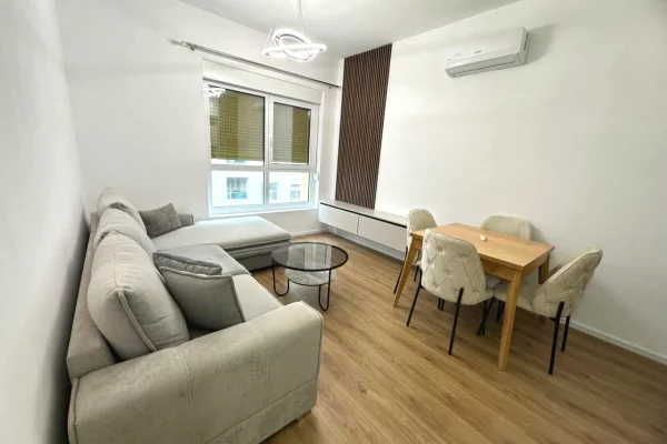 Shtepi me qera 1+1 ne Tirane - 450 Euro